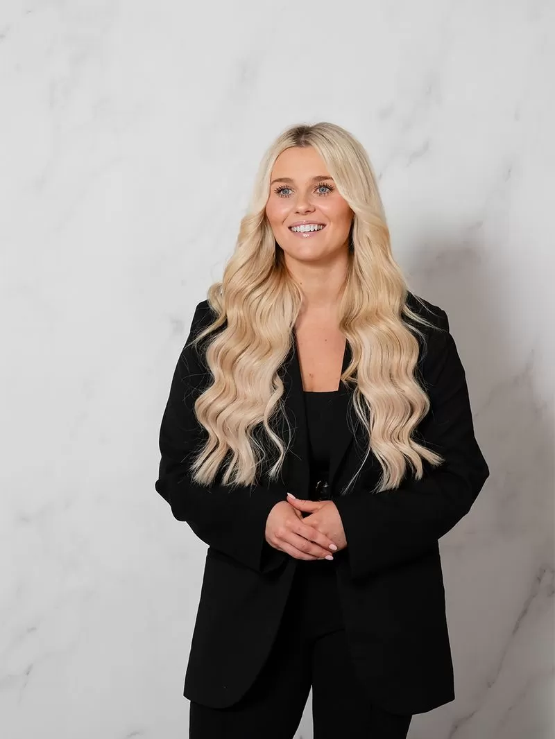 Chloe Della-Vedova Shoreside Finance