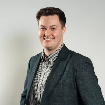 David Mood Junior Credit Analyst