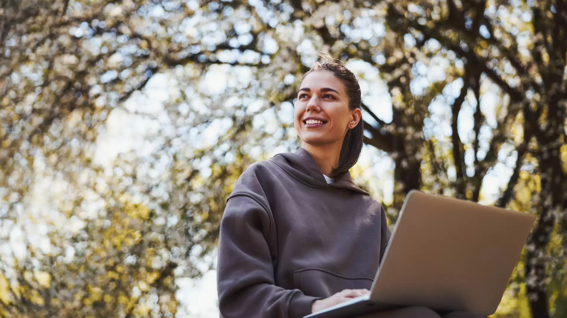 Hero Image for Why should Defence members consider location when house hunting?