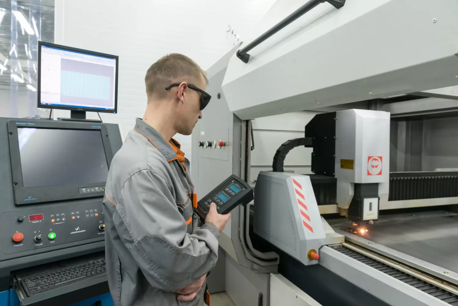 Beginner's Guide to Financing Manufacturing Machinery