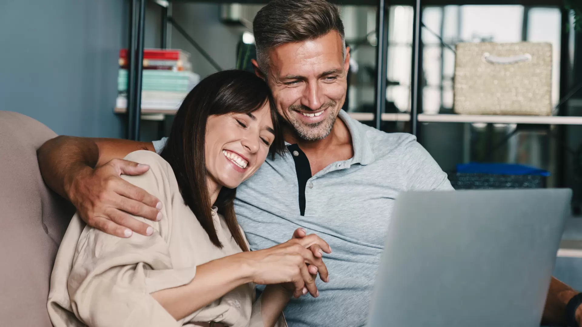 Free Mortgage RateTraker AXTON Finance
