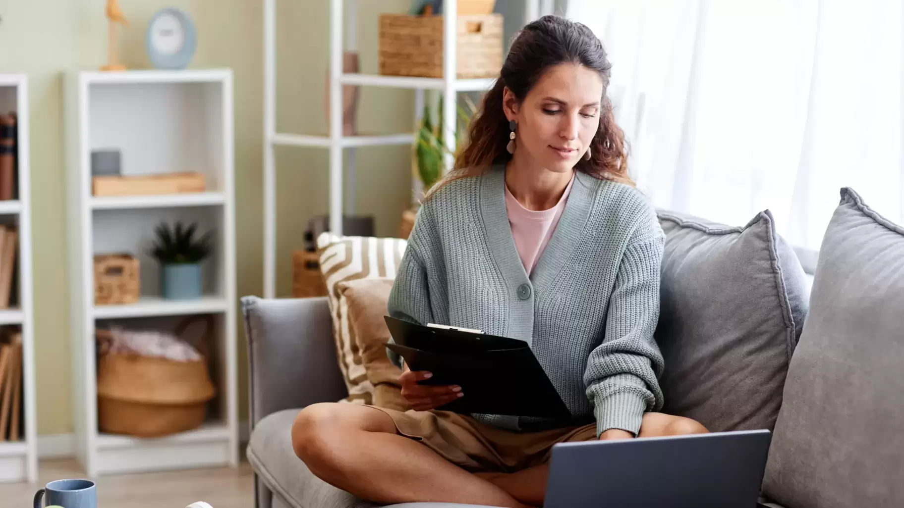 First Home Buyer Experiences Simple Lending